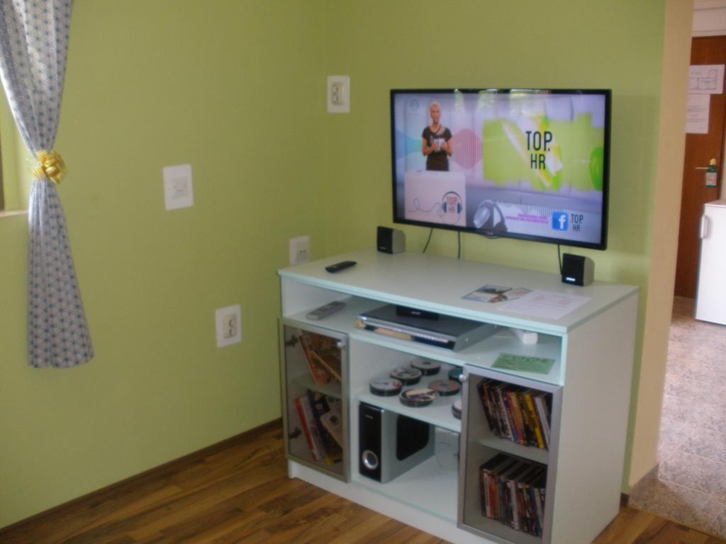 Apartments Leo Janjina חדר תמונה