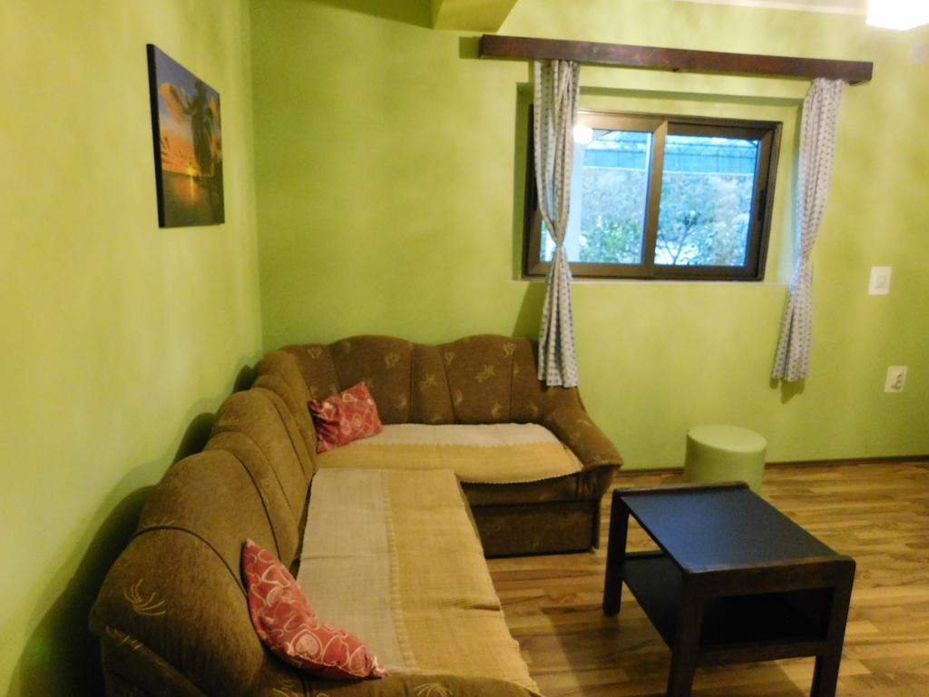 Apartments Leo Janjina מראה חיצוני תמונה
