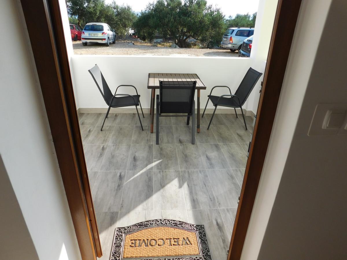Apartments Leo Janjina מראה חיצוני תמונה