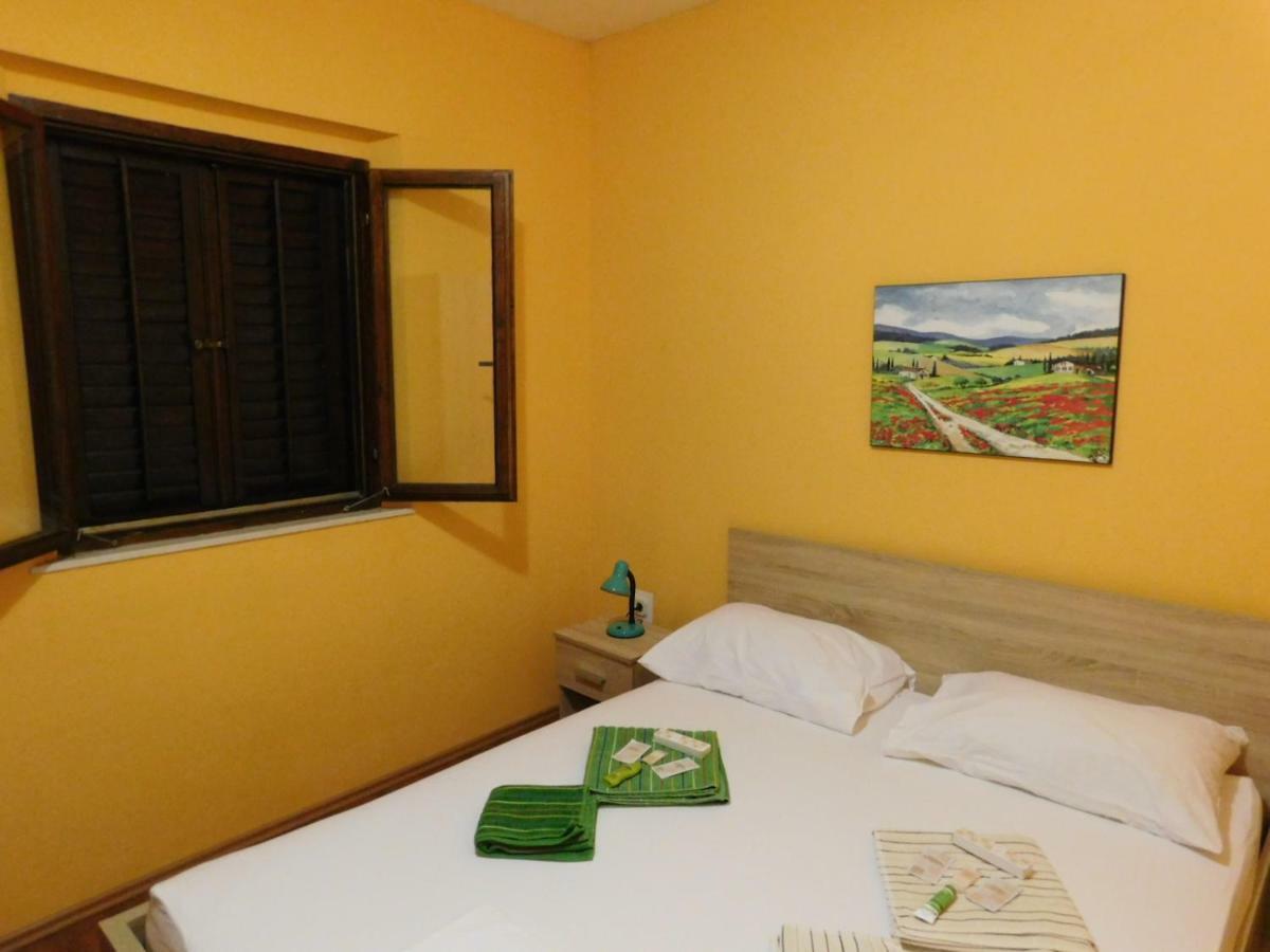 Apartments Leo Janjina מראה חיצוני תמונה